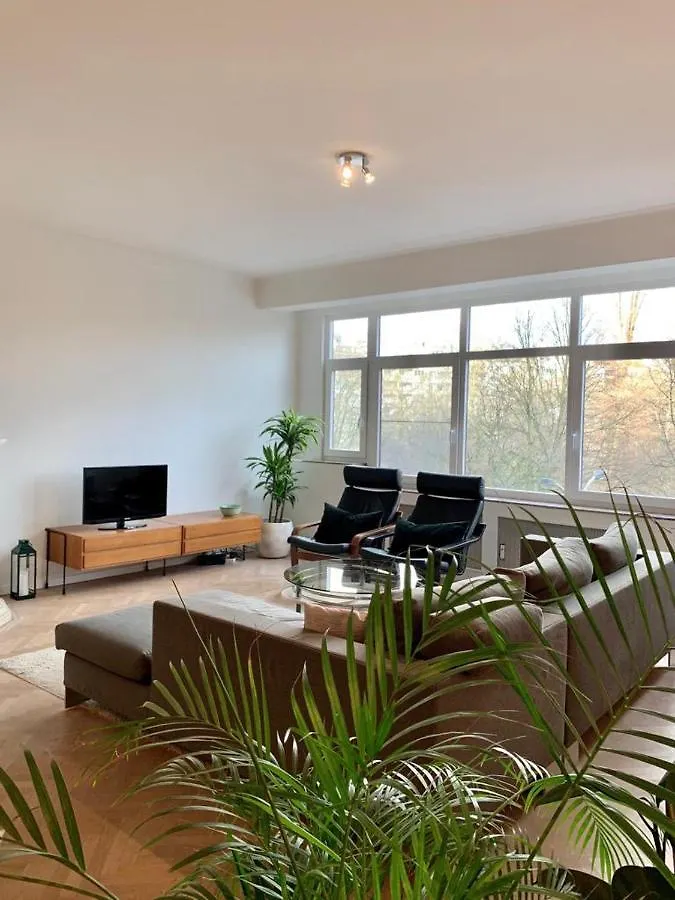 Art Deco Apartment With Park View Antwerp Belgium